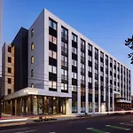 North Williams Avenue Apartments By Barsala